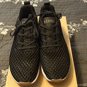 New NOBULL Black Diamond Mesh Runner